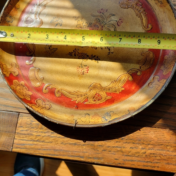 Vtg* Hand crafted floral wooden hanging plate. - Picture 5 of 5